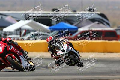 media/Apr-09-2022-SoCal Trackdays (Sat) [[c9e19a26ab]]/Turn 2 (1140am)/